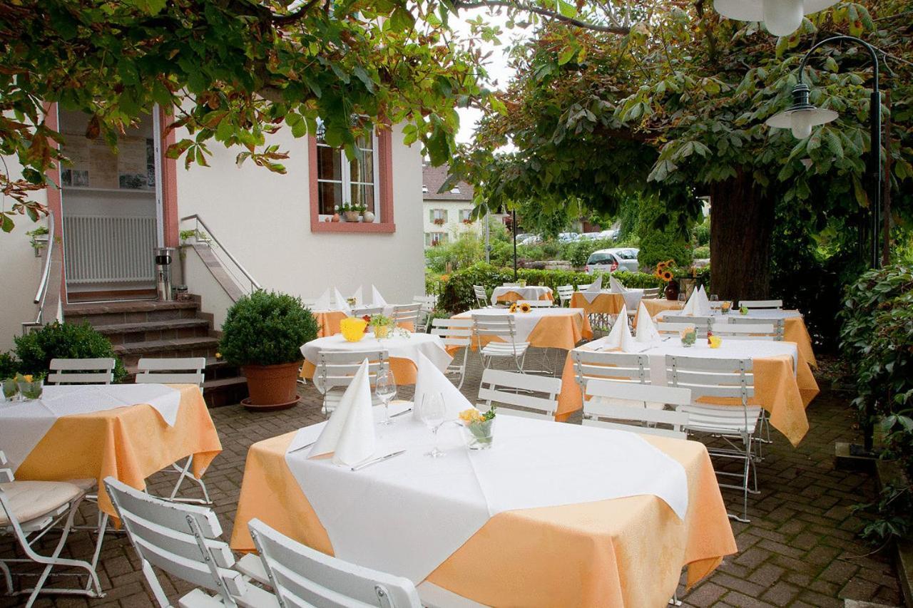 Gasthaus Rebstock Egringen Efringen Kirchen Bagian luar foto